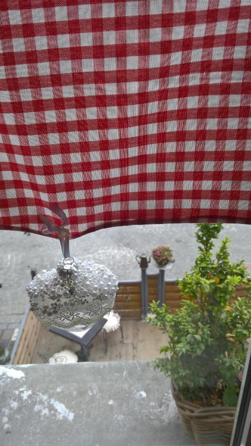 B&B Delices De Rose Ieper Exterior foto