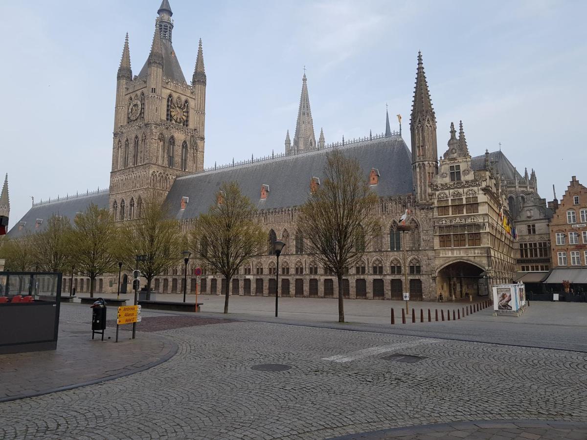 B&B Delices De Rose Ieper Exterior foto